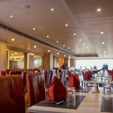 Hotel Prism - A Boutique Hotel จอร์ฮัต ภายนอก รูปภาพ
