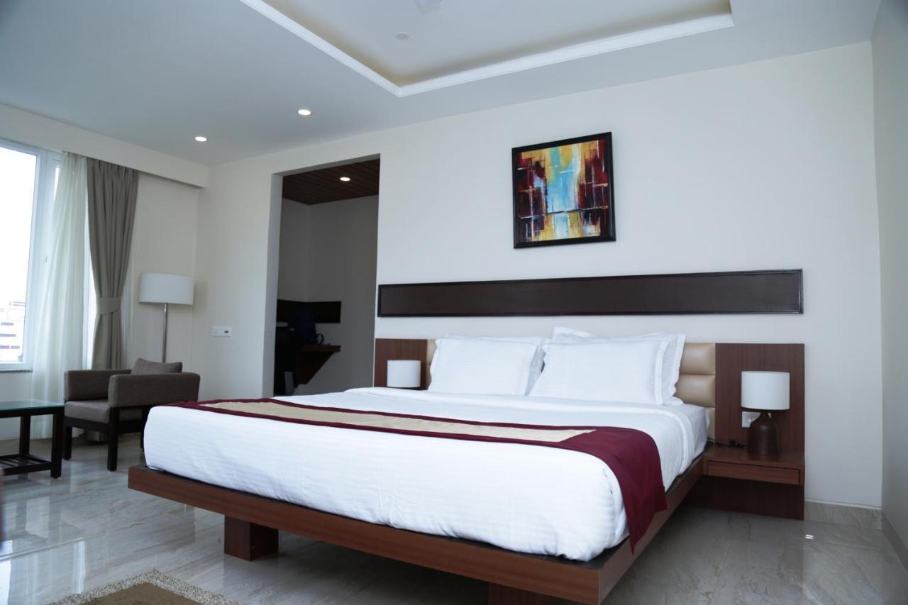 Hotel Prism - A Boutique Hotel จอร์ฮัต ภายนอก รูปภาพ