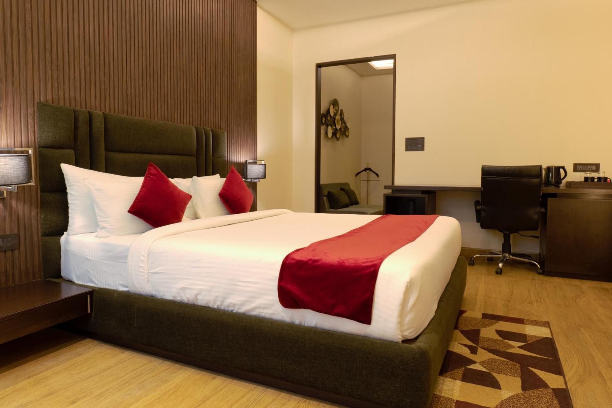 Hotel Prism - A Boutique Hotel จอร์ฮัต ภายนอก รูปภาพ
